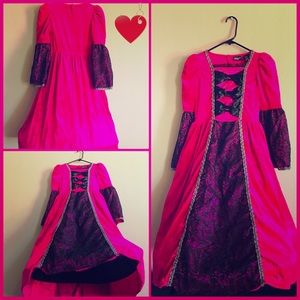 “Queen of Hearts” hoop skirt, dress-up costume! ❤️
